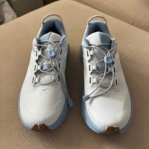 HOKA Transport GORE-TEX Shoes